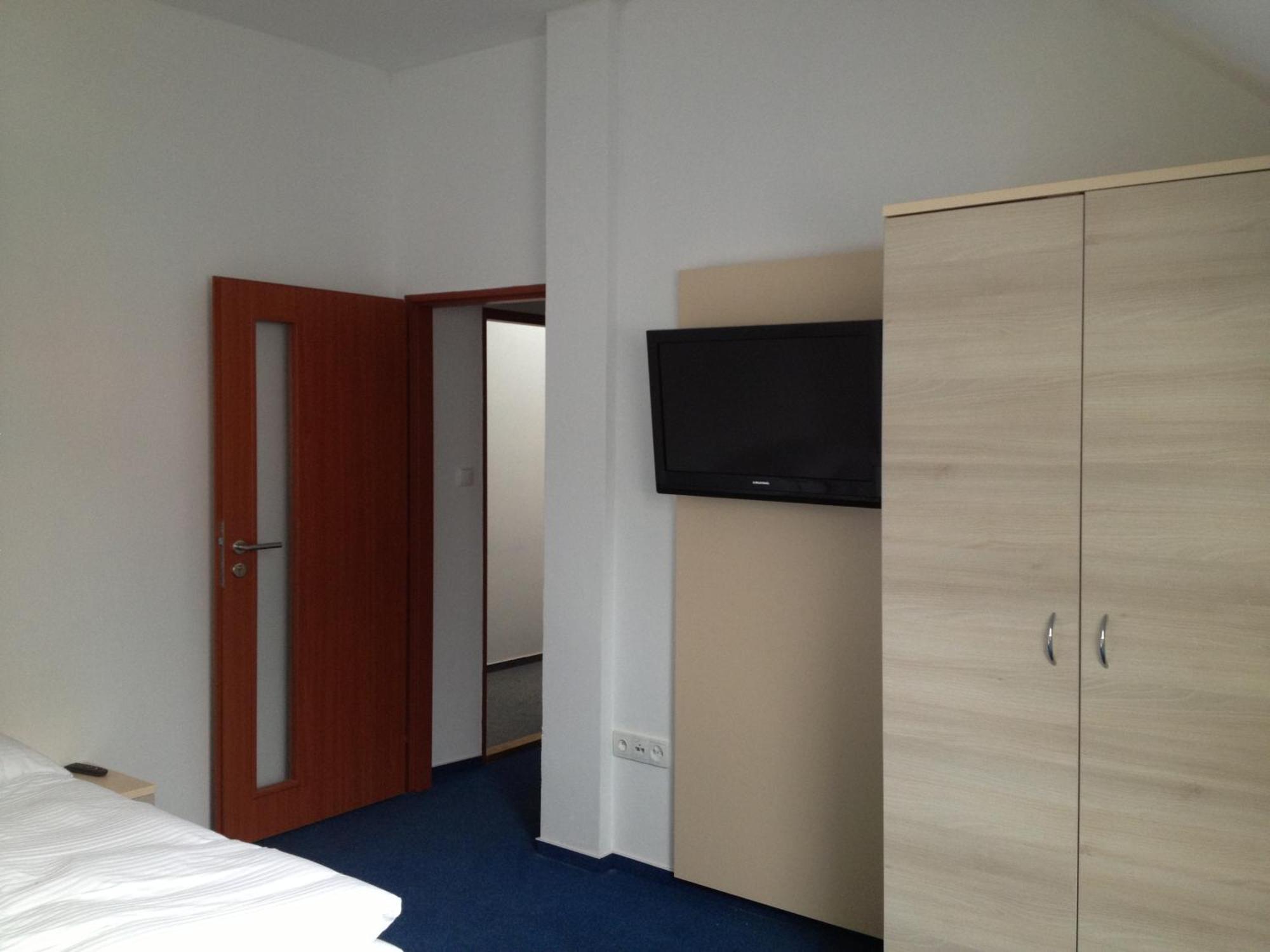 Penzion Grasel Nove Syrovice Room photo